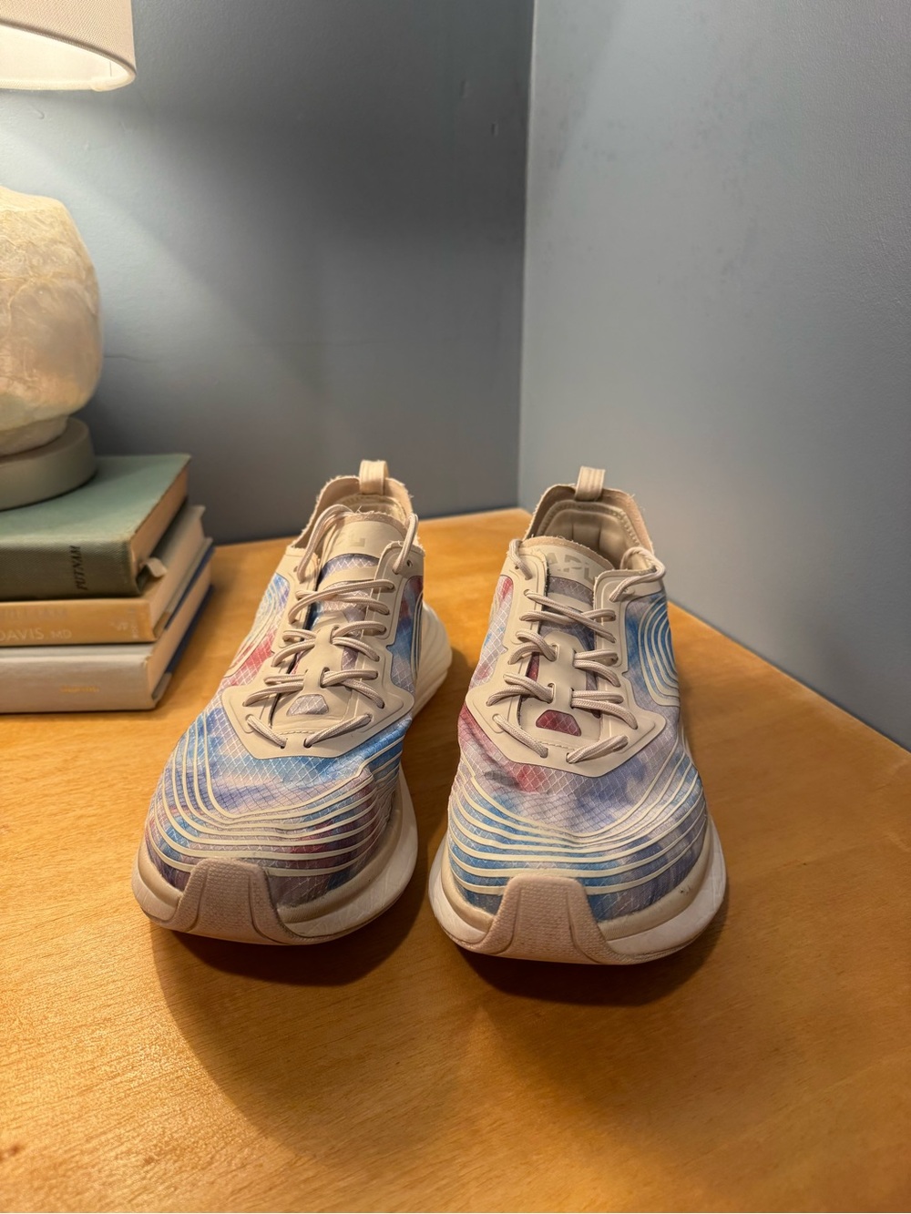 Sz 8 APL Streamline Warm Silk/Ice Blue Tie Dye Sneakers